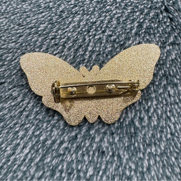 Celestial Floral Moth Pin Brooch E - Picture 2 of 3